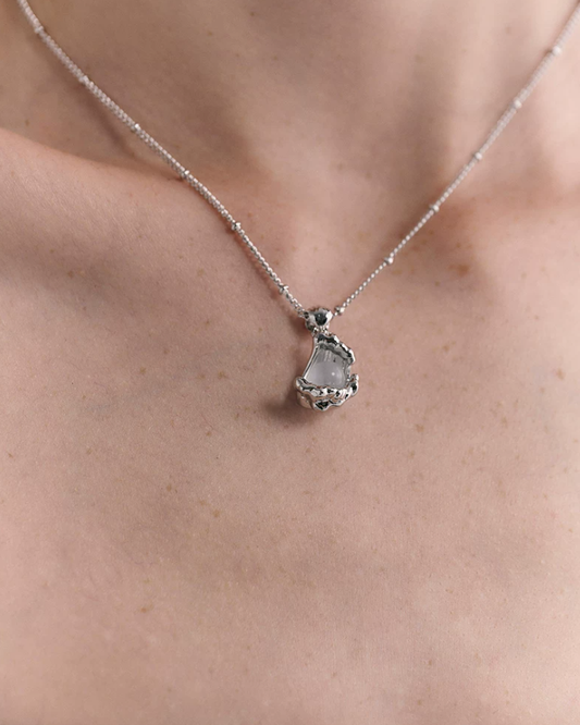 Ripple Texture Layered Pendant Necklace